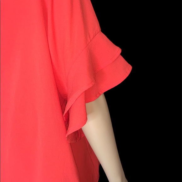Umgee Coral flutter bell sleeve blouse Size small - Picture 5 of 7